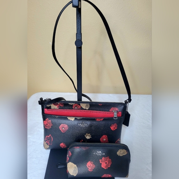 #35. Coach Crossgrain Cherry Blossom Floral E/W Crossbody Bag With Pouch - Picture 1 of 3